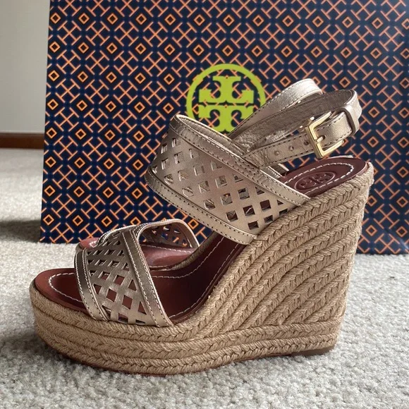 TORY BURCH Leather Printed Espadrille Sandals - Picture 4 of 10